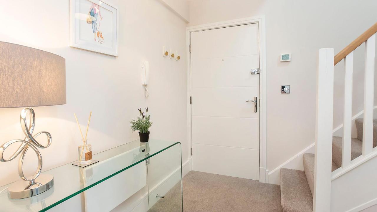 The Atico Spacious Duplex Luxury Apartment-free Parking Apartment York